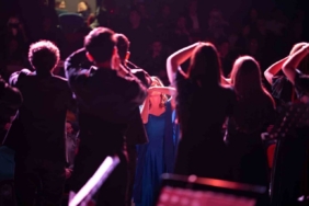 Ayvalık’ta müzik ve dayanışmayla özel konser