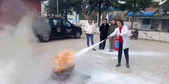 Babaeski’de aile sağlık merkezlerinde yangın eğitimi verildi