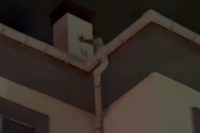 Babasıyla tartışıp, intihar için çatıya çıkan vatandaşı ekipler vazgeçirdi