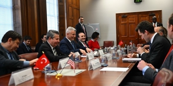 Bakan Bolat, ABD Ticaret Bakanı Lutnick ile bir araya geldi