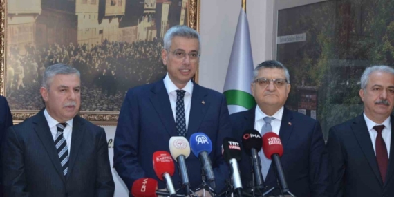 Bakan Memişoğlu’ndan vatandaşa çağrı: "Ambulanslara yol verin"