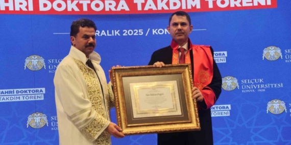 Bakan Murat Kurum’a mezun olduğu Selçuk Üniversitesi’nden fahri doktora
