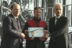 Bakan Uraloğlu: "10 milyondan fazla engelli yolcumuz ücretsiz seyahat hakkından yararlandı"