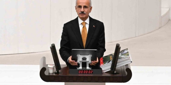 Bakan Uraloğlu: "(Esenboğa Havalimanı Metro Hattı) Yapım çalışmalarına 2026 yılında başlamayı hedefliyoruz"