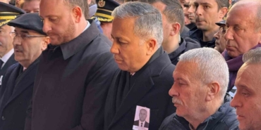 Bakan Yerlikaya, Yalova’da şehit cenazesine katıldı