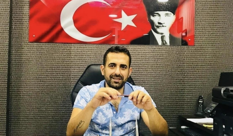 Baklava kutusunda 10 bin euro ile yakalanan başkan yardımcısı: "Günah keçisi ilan edildim, bana kumpas kuruldu"