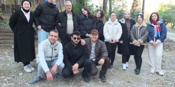 Balıkesir’de üniversiteli gençler çevreci projede görev aldı