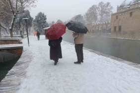 Balıklıgöl beyaza büründü