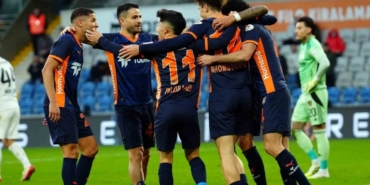 Başakşehir, bu sezon ikinci kez üst üste kazandı