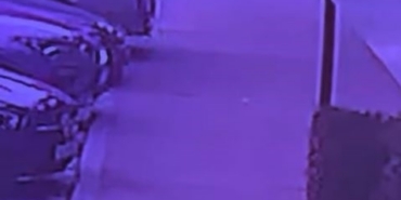 Başakşehir’de kaldırımda yürüyen yayalara otomobil çarptı