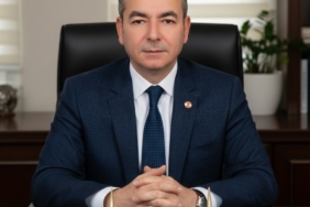 Başkan Çeliker’den gazetecilere yapılan saldırıya sert tepki