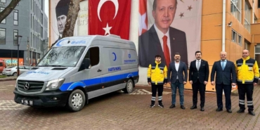 Başkan Ercan Özel’in çağrısı karşılık buldu: Hasta nakil aracı hizmete girdi