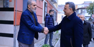 Başkan Kurnaz: "İlçemizdeki park ve bahçeleri yeniliyoruz"