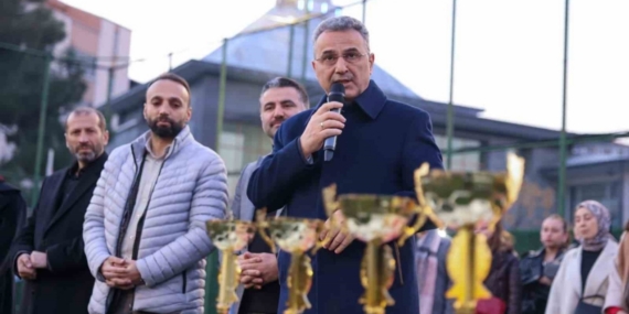 Başkan Kurnaz: "Topluma faydalı bireyler yetiştiriyoruz"