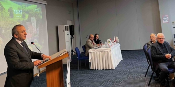 Başkan Yılmaz bazı sektörlerdeki daralmaya dikkat çekti