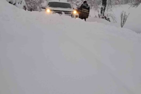Batı Karadeniz’de kışa meydan okuyan enerji mesaisi