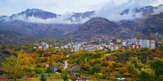 Batman’da yaşanan renk cümbüşü kamerada