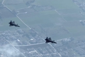 Bayraktar KIZILELMA’dan akıllı filo otonomisi ile kol uçuşu