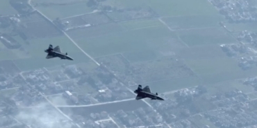 Bayraktar KIZILELMA’dan akıllı filo otonomisi ile kol uçuşu