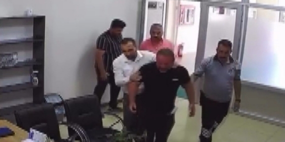 Belediye önünde kendisini ateşe vermişti: Olayın kamera görüntüleri ortaya çıktı