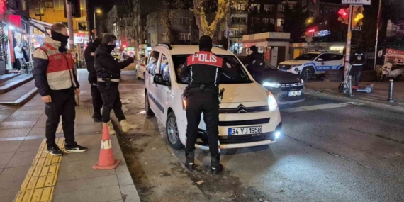 Beşiktaş Ortaköy’de yılbaşı için yoğun güvenlik tedbirleri