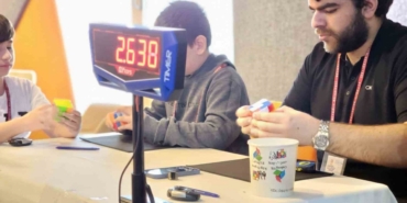 Beyoğlu’nda ilk kez düzenlenen Rubik Küp Turnuvası büyük heyecana sahne oldu
