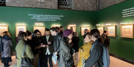 Beyoğlu’nda "Rumeli’de Kaybolan Osmanlı İzleri" minyatür sergisi sanatseverlerle buluştu