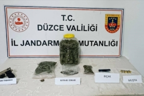 Bidondan turşu yerine uyuşturucu çıktı