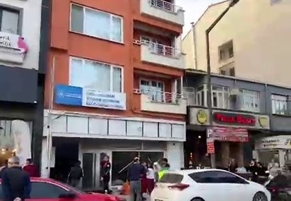 Biga’da öğrenci yurdunda yangın paniği: 4 öğrenci dumandan etkilendi