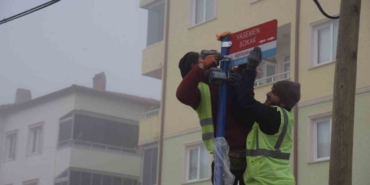 Bilecik’te cadde ve sokak tabelaları yenileniyor