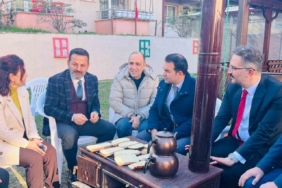 Bilecik’te huzurevinde ’Salçalı ekmek’ etkinliği