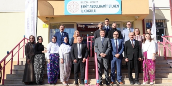 Bilecik’te öğrencilerin hazırladığı stantlar ilgi gördü