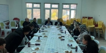 Bilecik’te öğrencilerle kitap okuma projesi hayata geçirildi