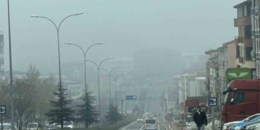 Bilecik’te sis gün boyu etkisini sürdürdü