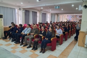 "Bilimsel Araştırma Yöntemleri" konusunda öğrencilere eğitim verildi