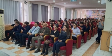 "Bilimsel Araştırma Yöntemleri" konusunda öğrencilere eğitim verildi