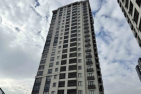 Binanın 14’üncü katından düşerek ölen kadının nişanlısı beraat etti