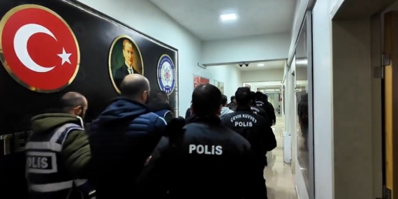 Bingöl merkezli terör operasyonunda 12 gözaltı