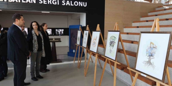 ‘Bir Başka Yolculuk Gerek Bize’ grafik tasarım sergisi kapılarını açtı