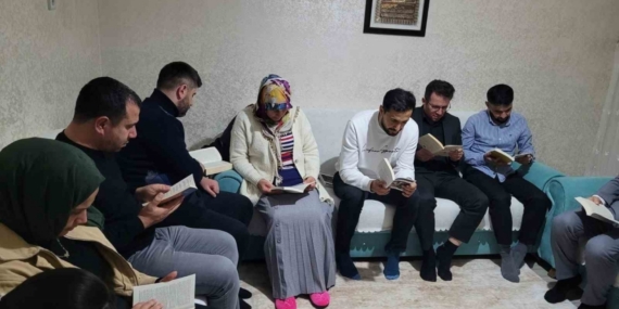 Bitlis’te "Ailece Kitap Okuyoruz" buluşması