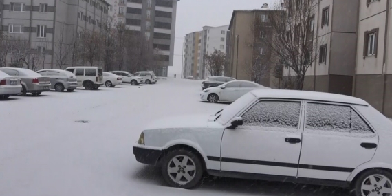 Bitlis’te kar yağışı