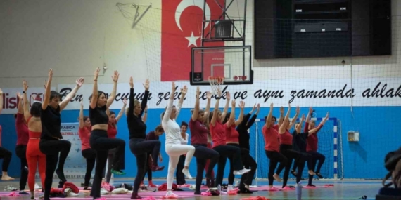 Bodrum’da 2025 plates ile uğurlandı