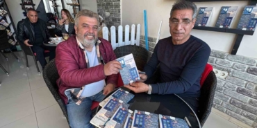 Bodrum’da emekli polis memurundan şiir kitabı imza gününe yoğun ilgi