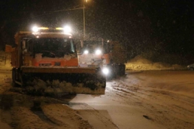 Bolu Dağı’nda kar yağışı devam ediyor