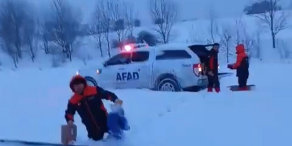 Bolu’da Gerede-Samsun yolu çift şeritten ulaşıma kapalı