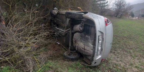 Bolu’da takla atan otomobil metrelerce sürüklendi