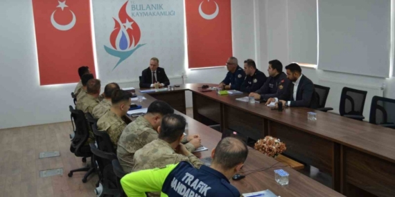 Bulanık’ta "Aylık Güvenlik ve Asayiş Toplantısı" yapıldı