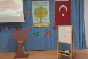 Buldanlı öğrencilere vergi bilinci eğitimi verildi