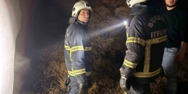 Burdur’da çıkan yangında 2 bine yakın saman balyası zarar gördü