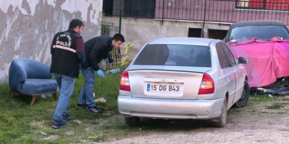 Bursa’da emanet ettiği aracı, kurşunlandığını görünce şok geçirdi